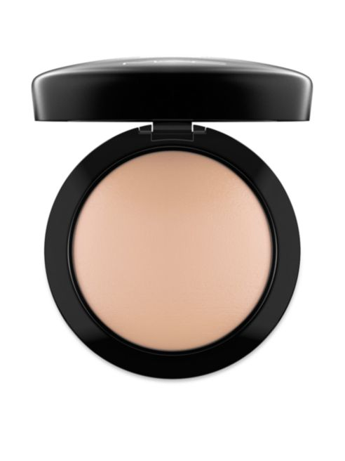 MAC Mineralize Skinfinish Natural
