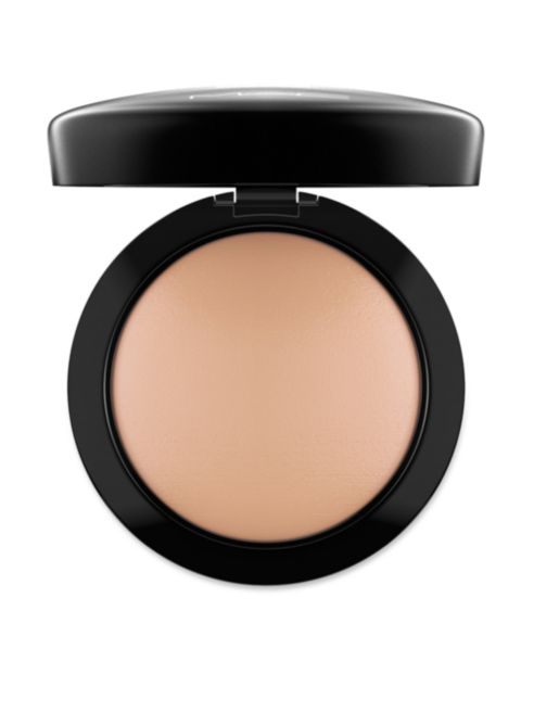 MAC Mineralize Skinfinish Natural