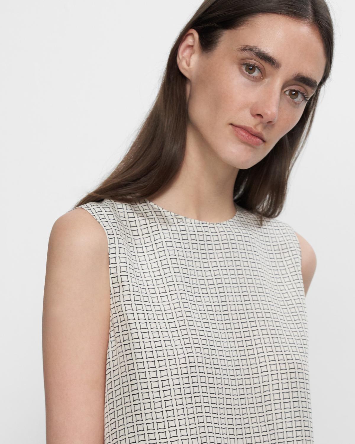 Theory Shell Top In Diamond Print Silk
